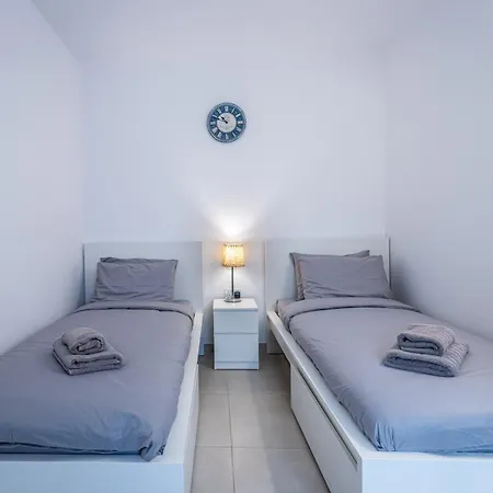 Bright And Modern *